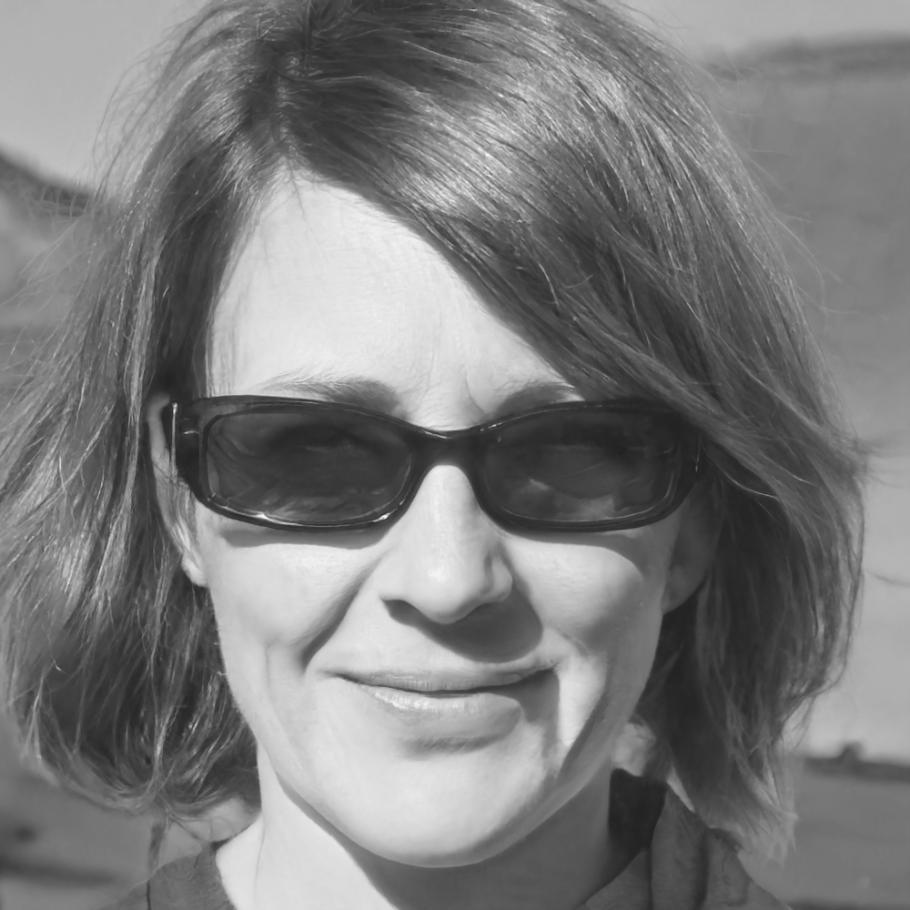 Тина Новак - специалист по проектному финансированию