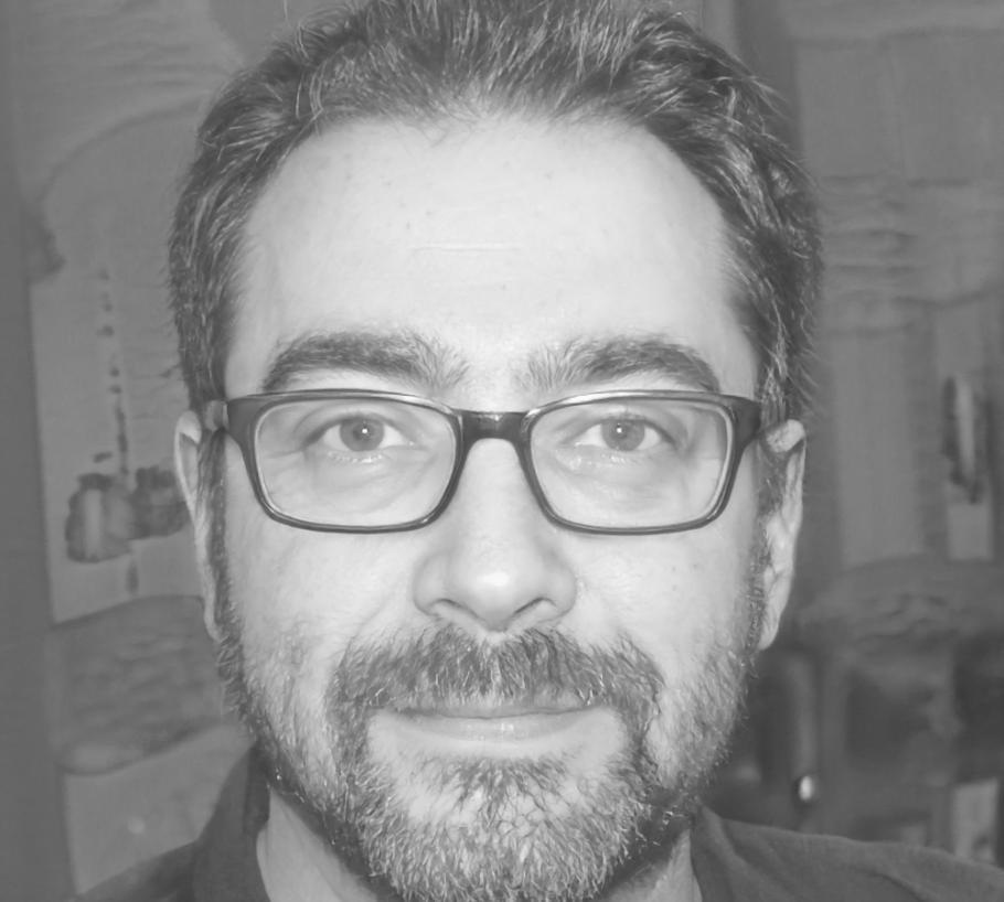 Лука Захарел - специалист по финансовым технологиям